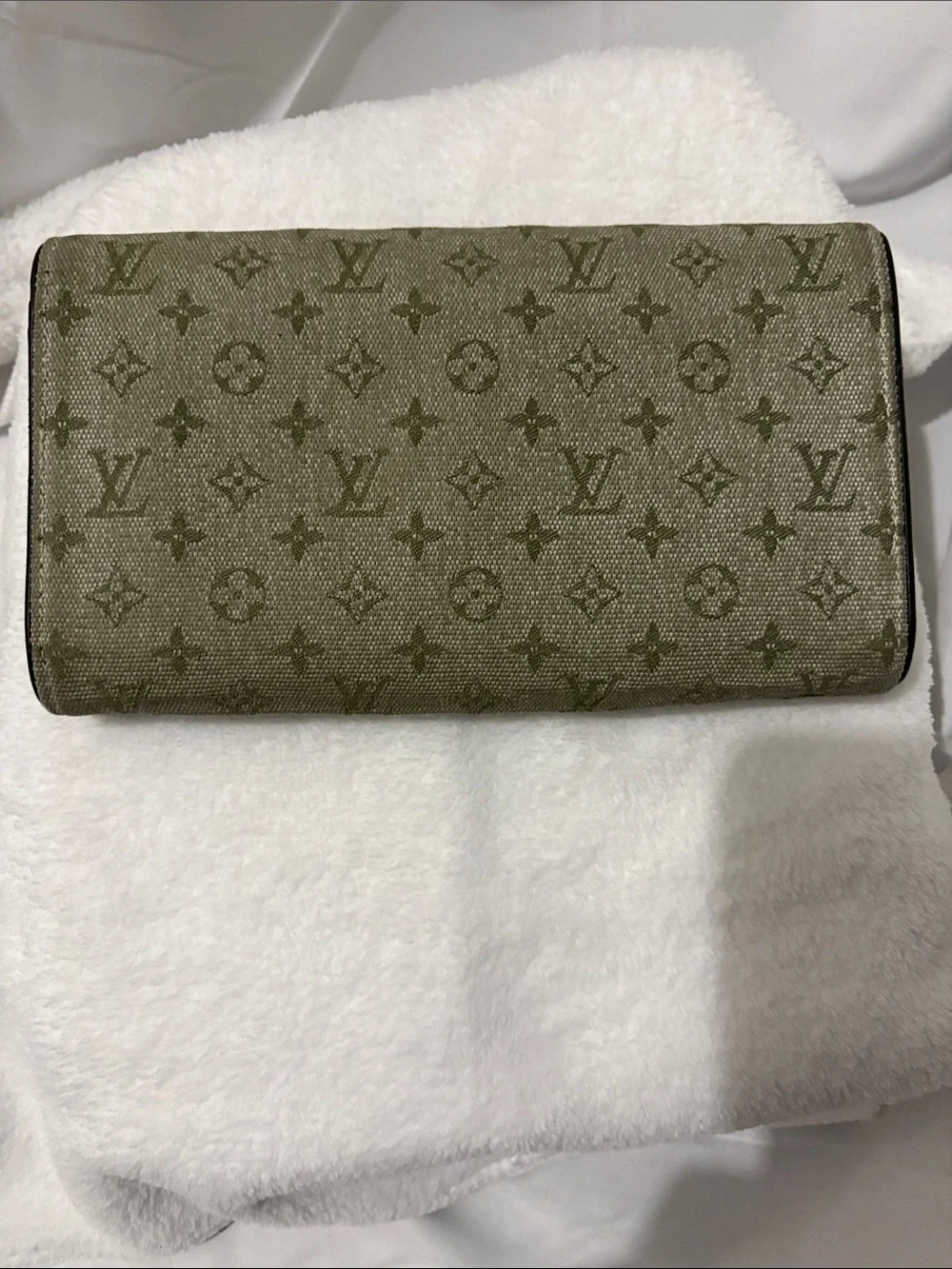 Louis Vuitton louis vuitton